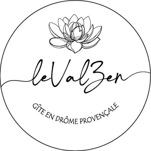 Gite Le Val Zen Valaurie - Drome Provencale エクステリア 写真